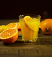 Свежевыжатый апельсиновый сок